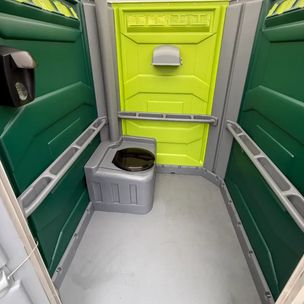 ada porta potty rental in rhode island 5