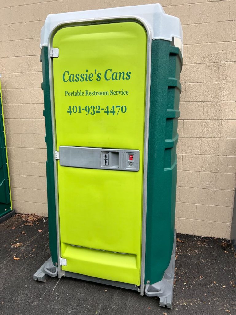 cassies cans portable restooms-023
