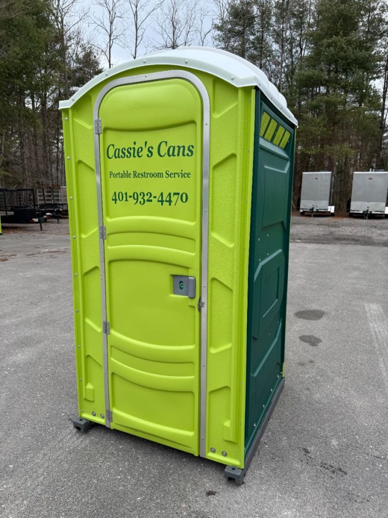 cassies cans portable restooms-029